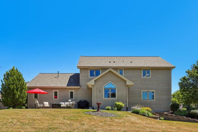 5120 Old Farm ROAD, Racine, WI 53402