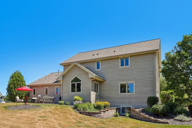 5120 Old Farm ROAD, Racine, WI 53402