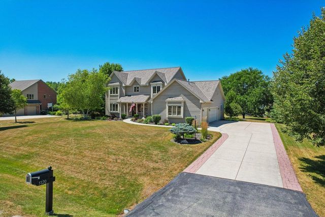 5120 Old Farm ROAD, Racine, WI 53402