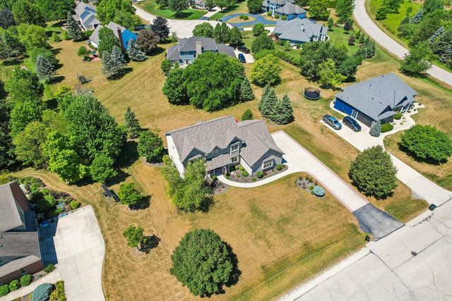 5120 Old Farm ROAD, Racine, WI 53402