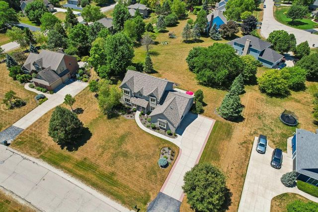 5120 Old Farm ROAD, Racine, WI 53402