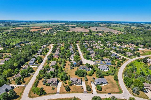 5120 Old Farm ROAD, Racine, WI 53402