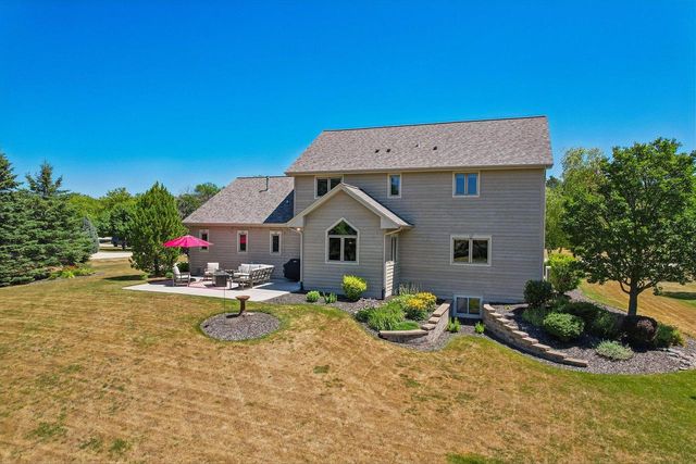 5120 Old Farm ROAD, Racine, WI 53402