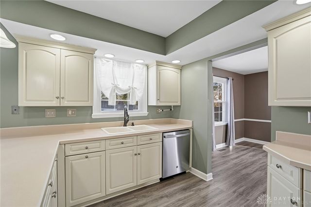 6808 Saint Laurent Circle, Dayton, OH 45459