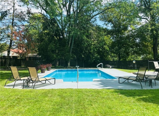 6808 Saint Laurent Circle, Dayton, OH 45459