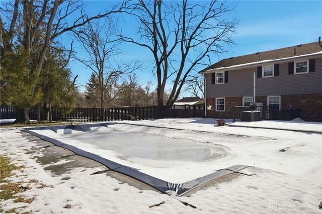 6808 Saint Laurent Circle, Dayton, OH 45459