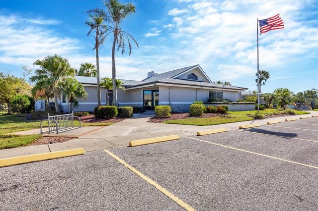 618 DEERWOOD AVENUE, Englewood, FL 34223