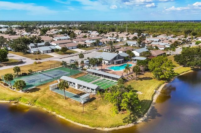 618 DEERWOOD AVENUE, Englewood, FL 34223