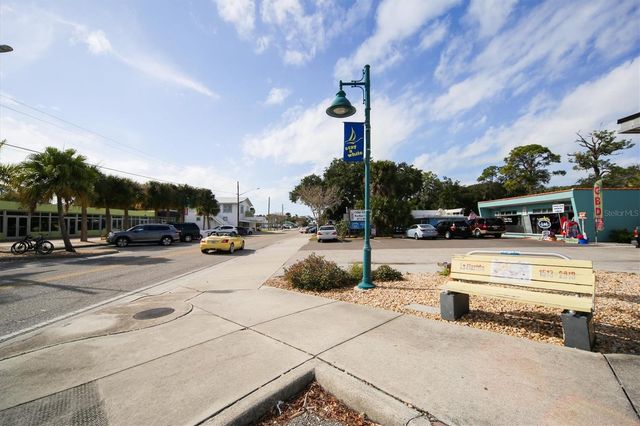 618 DEERWOOD AVENUE, Englewood, FL 34223