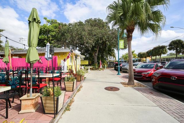 618 DEERWOOD AVENUE, Englewood, FL 34223