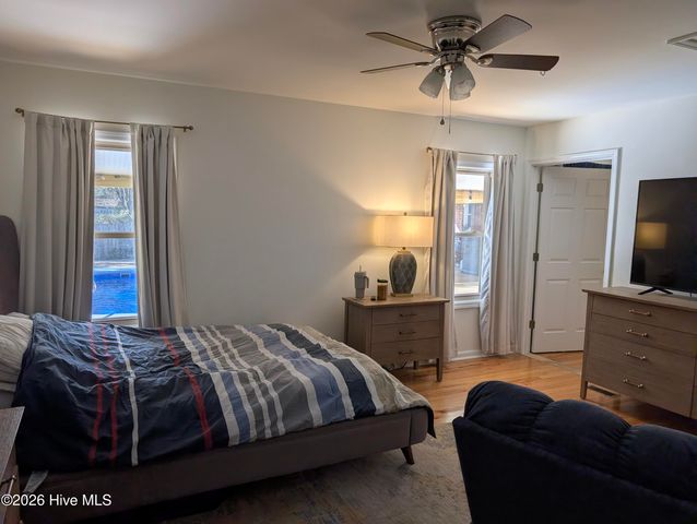 5623 Wood Ridge Road, Wilmington, NC 28409