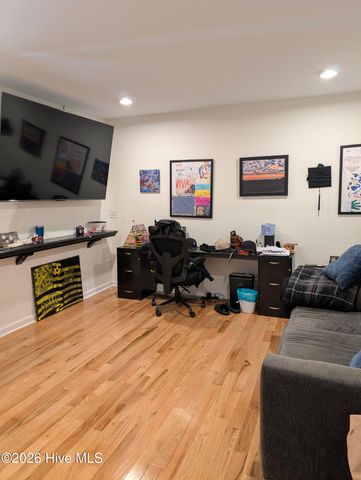 5623 Wood Ridge Road, Wilmington, NC 28409