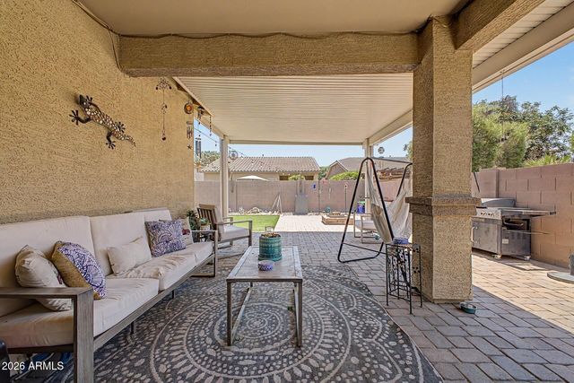 859 W HARVEST Road, San Tan Valley, AZ 85140
