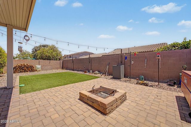 859 W HARVEST Road, San Tan Valley, AZ 85140