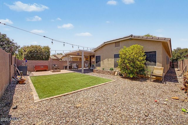 859 W HARVEST Road, San Tan Valley, AZ 85140