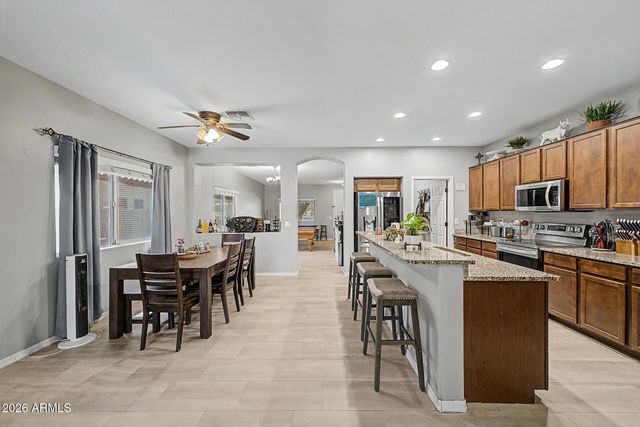 859 W HARVEST Road, San Tan Valley, AZ 85140