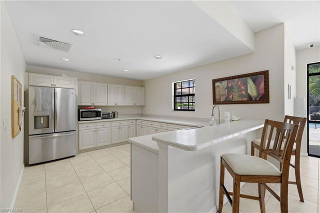 1108 Winding Pines CIR 201, Cape Coral, FL 33909