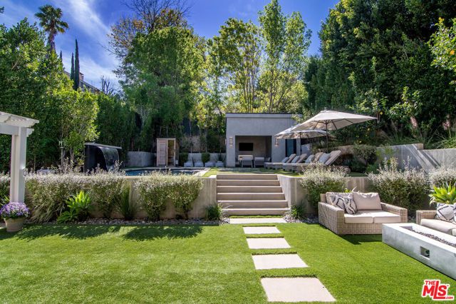 14840 Sutton Street, Sherman Oaks, CA 91403