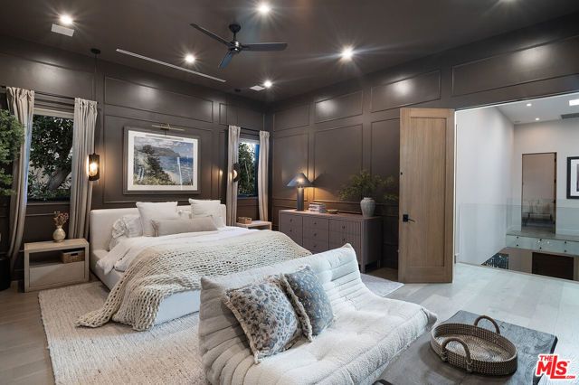 14840 Sutton Street, Sherman Oaks, CA 91403