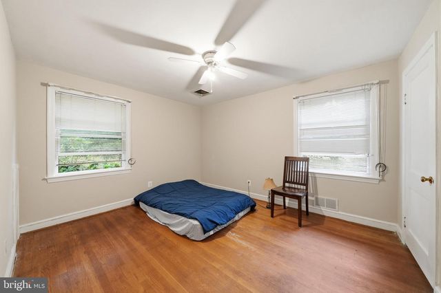 20801 NEW HAMPSHIRE AVE, Brookeville, MD 20833