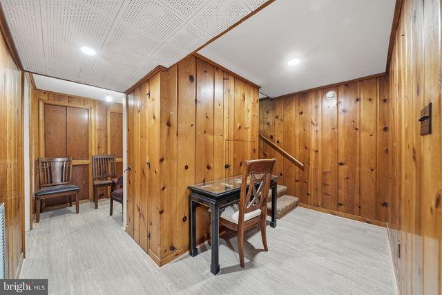 20801 NEW HAMPSHIRE AVE, Brookeville, MD 20833