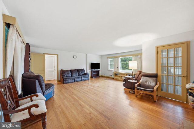 20801 NEW HAMPSHIRE AVE, Brookeville, MD 20833