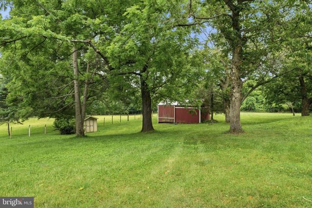 20801 NEW HAMPSHIRE AVE, Brookeville, MD 20833