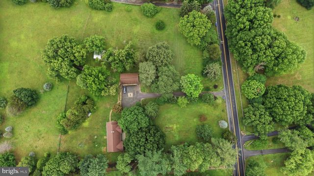 20801 NEW HAMPSHIRE AVE, Brookeville, MD 20833