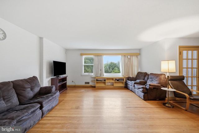 20801 NEW HAMPSHIRE AVE, Brookeville, MD 20833