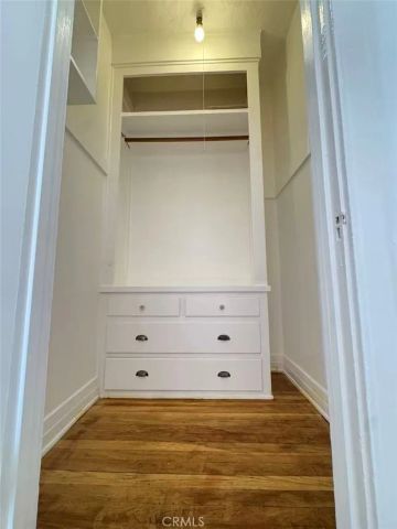 2121 James M Wood Boulevard 411, Los Angeles, CA 90006