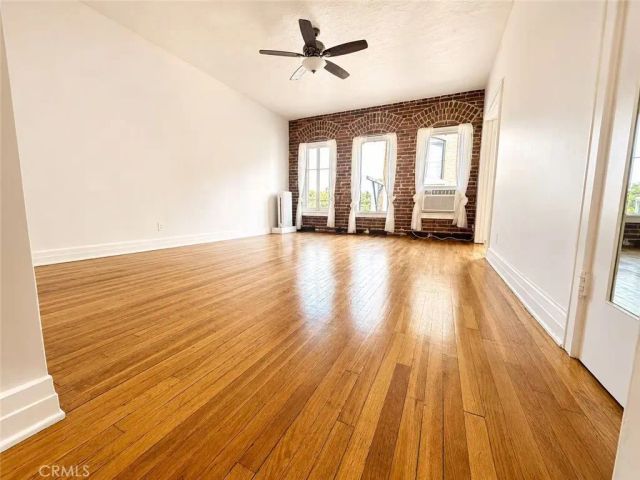 2121 James M Wood Boulevard 411, Los Angeles, CA 90006