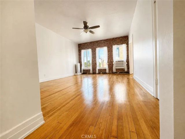 2121 James M Wood Boulevard 411, Los Angeles, CA 90006