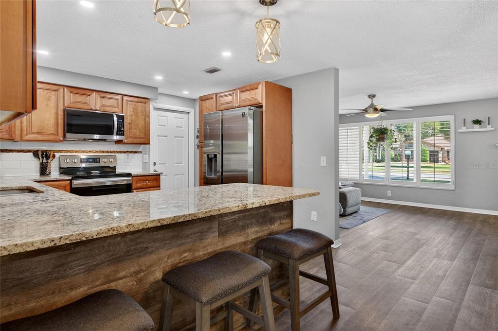 Image 12 of property listing at 1010 FERNALD STREET, Edgewater, FL 32132