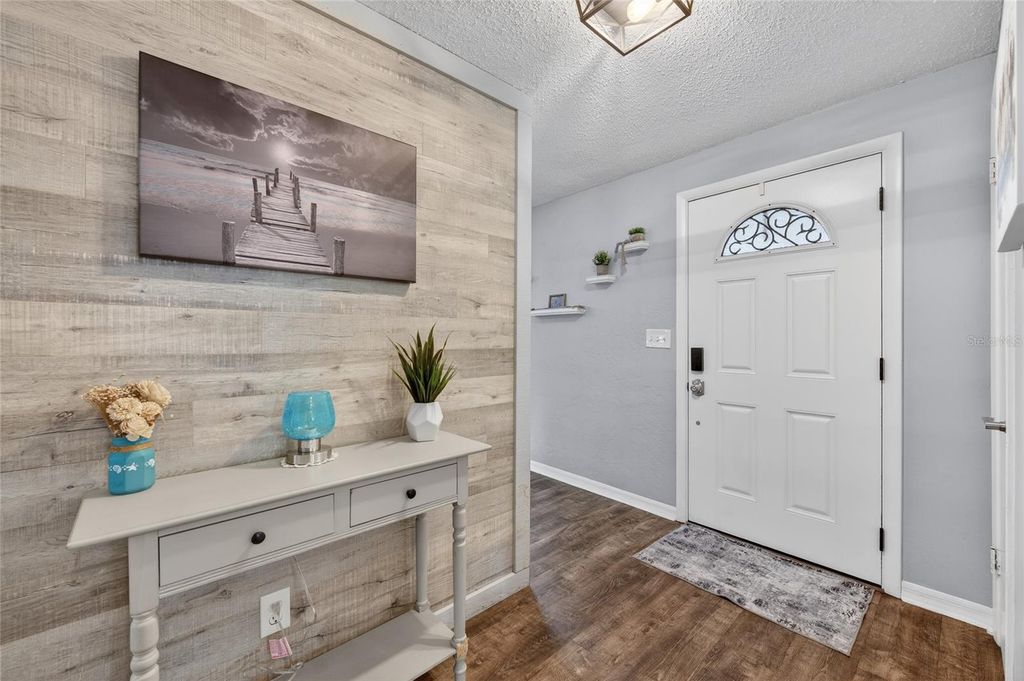 Image 5 of property listing at 1010 FERNALD STREET, Edgewater, FL 32132