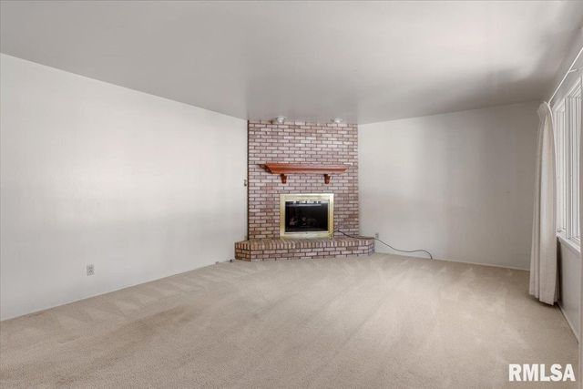 8 Foresters Lane, Springfield, IL 62704