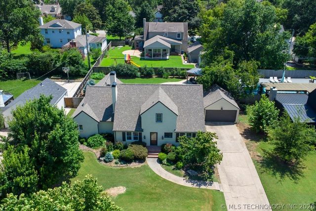 2720 E 22nd Street, Tulsa, OK 74114