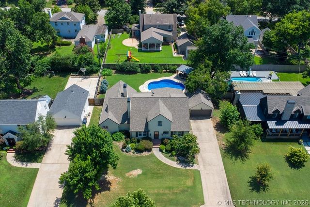 2720 E 22nd Street, Tulsa, OK 74114