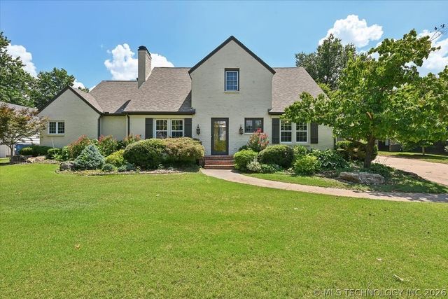 2720 E 22nd Street, Tulsa, OK 74114