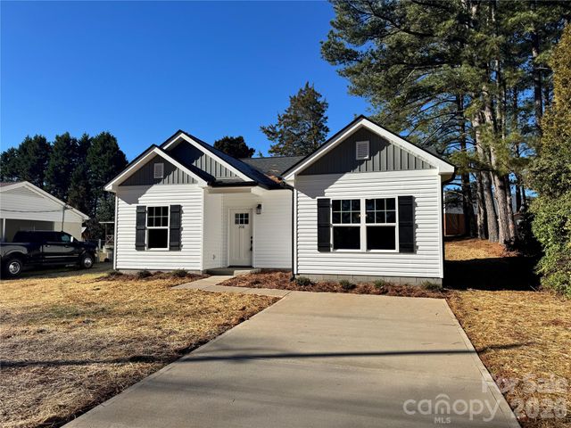 208 Pine Street, Rockwell, NC 28138