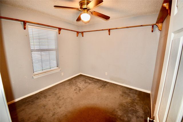 3494 Longview Drive, Corinth, TX 76210