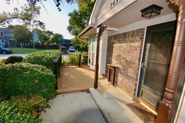 3494 Longview Drive, Corinth, TX 76210