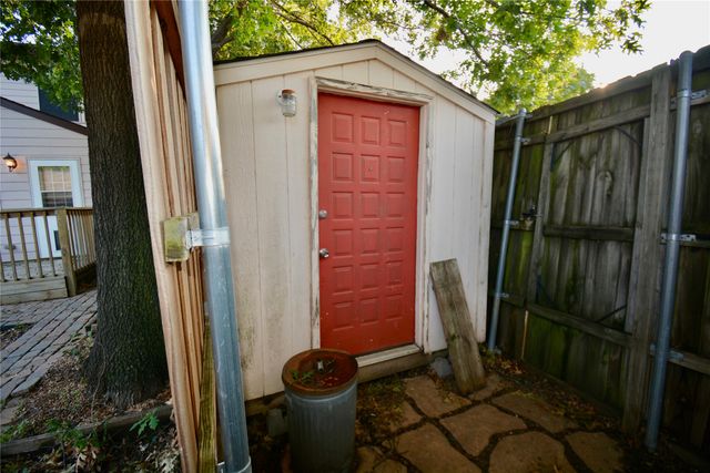 3494 Longview Drive, Corinth, TX 76210