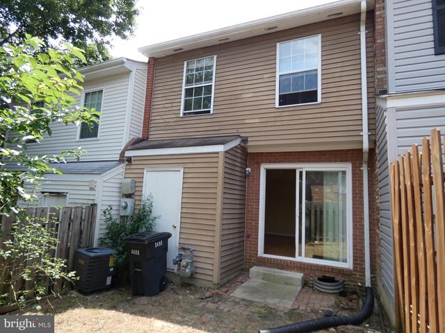 3495 CASTLE HILL DR, Woodbridge, VA 22193