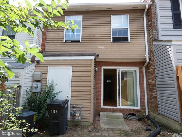 3495 CASTLE HILL DR, Woodbridge, VA 22193