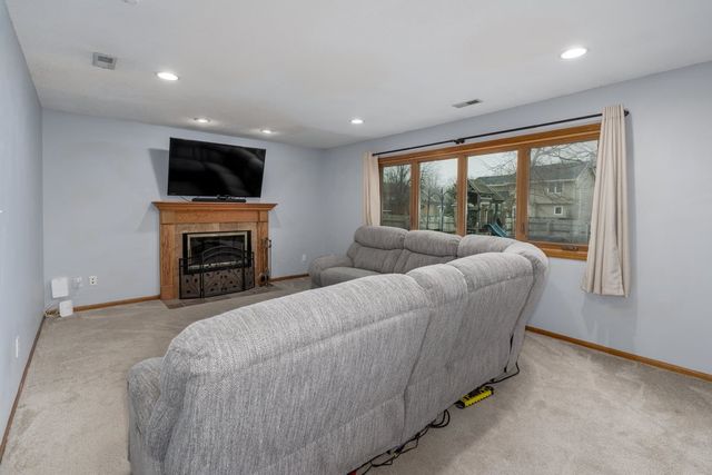 1606 NW Linwood Drive, Ankeny, IA 50023