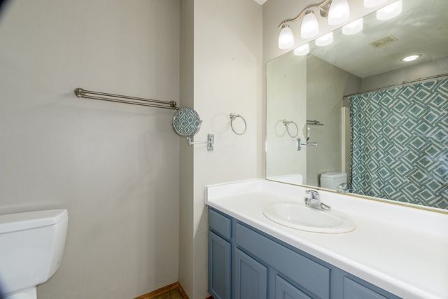 1606 NW Linwood Drive, Ankeny, IA 50023