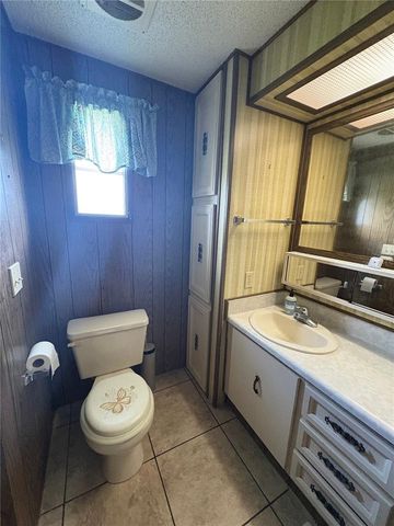 1018 SOUTHLAND DRIVE, Tavares, FL 32778