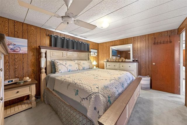 1018 SOUTHLAND DRIVE, Tavares, FL 32778