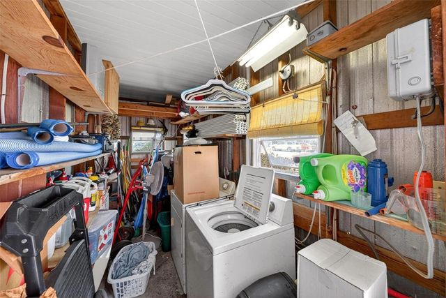 1018 SOUTHLAND DRIVE, Tavares, FL 32778