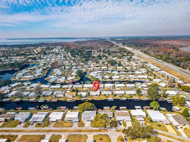 1018 SOUTHLAND DRIVE, Tavares, FL 32778